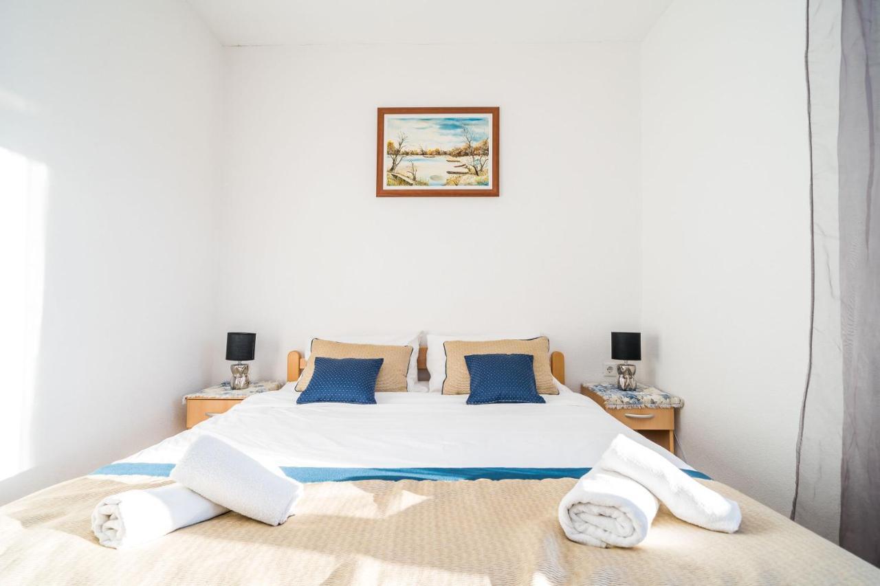 Deluxe Rooms With A Terrace View At Old City Gate Dubrovnik Exterior foto