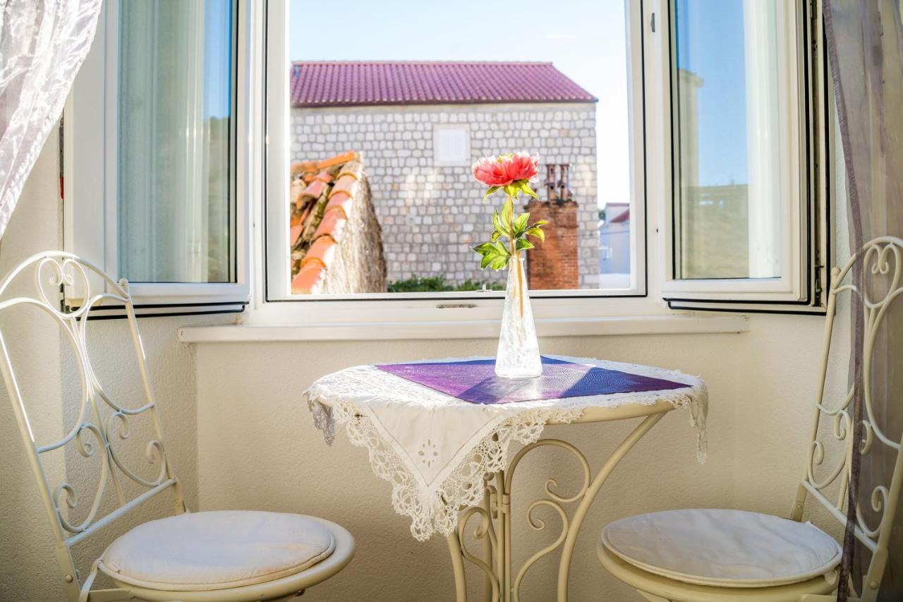 Deluxe Rooms With A Terrace View At Old City Gate Dubrovnik Exterior foto