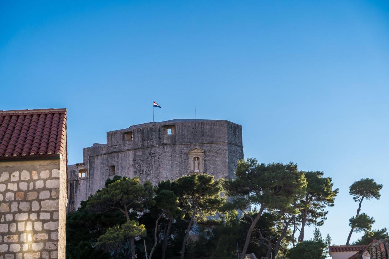 Deluxe Rooms With A Terrace View At Old City Gate Dubrovnik Exterior foto