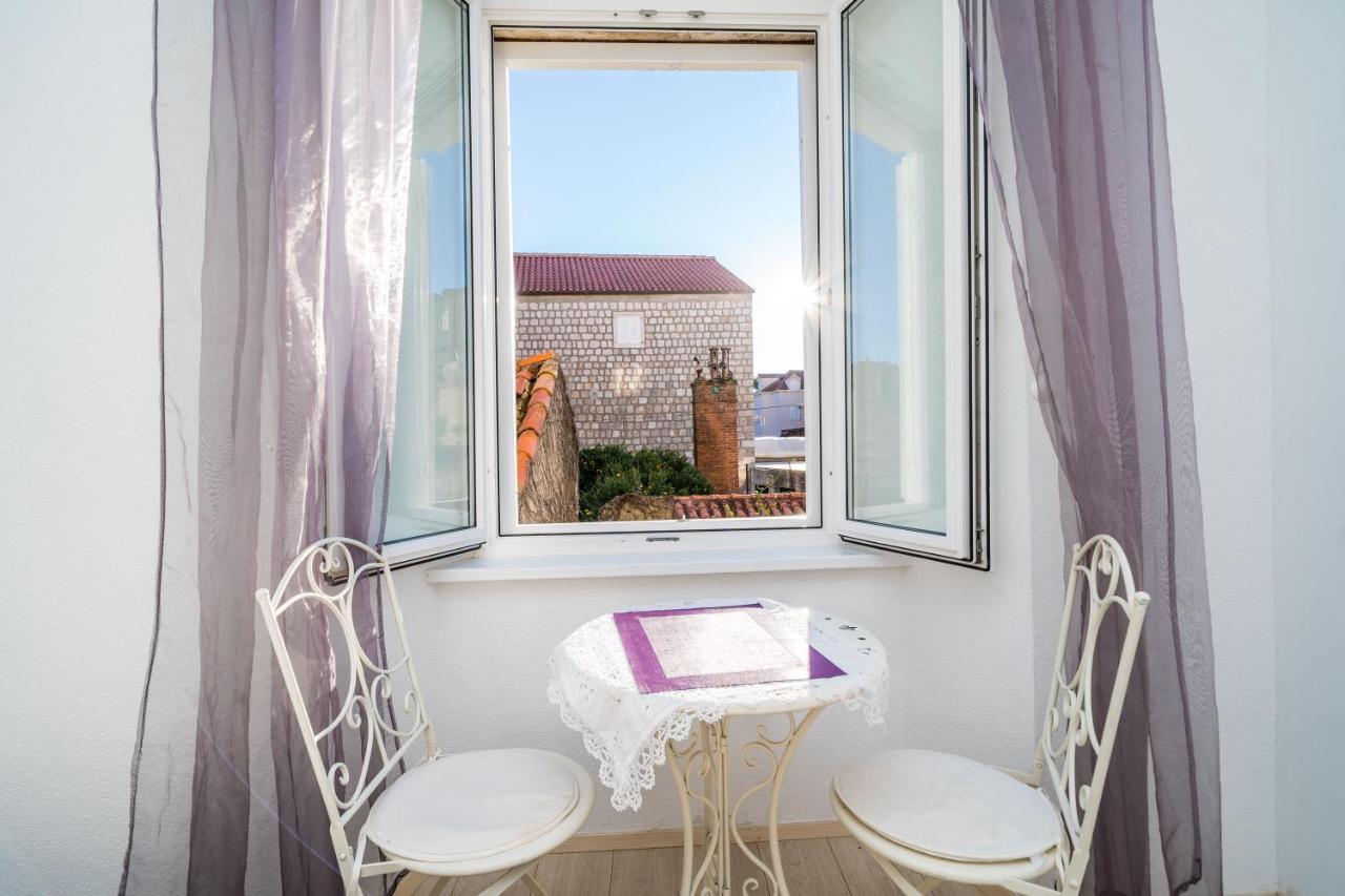 Deluxe Rooms With A Terrace View At Old City Gate Dubrovnik Exterior foto