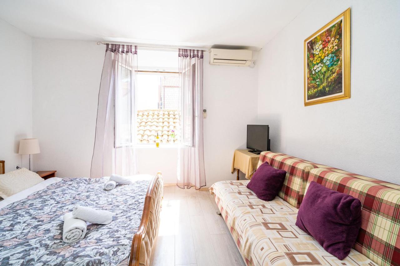Deluxe Rooms With A Terrace View At Old City Gate Dubrovnik Exterior foto