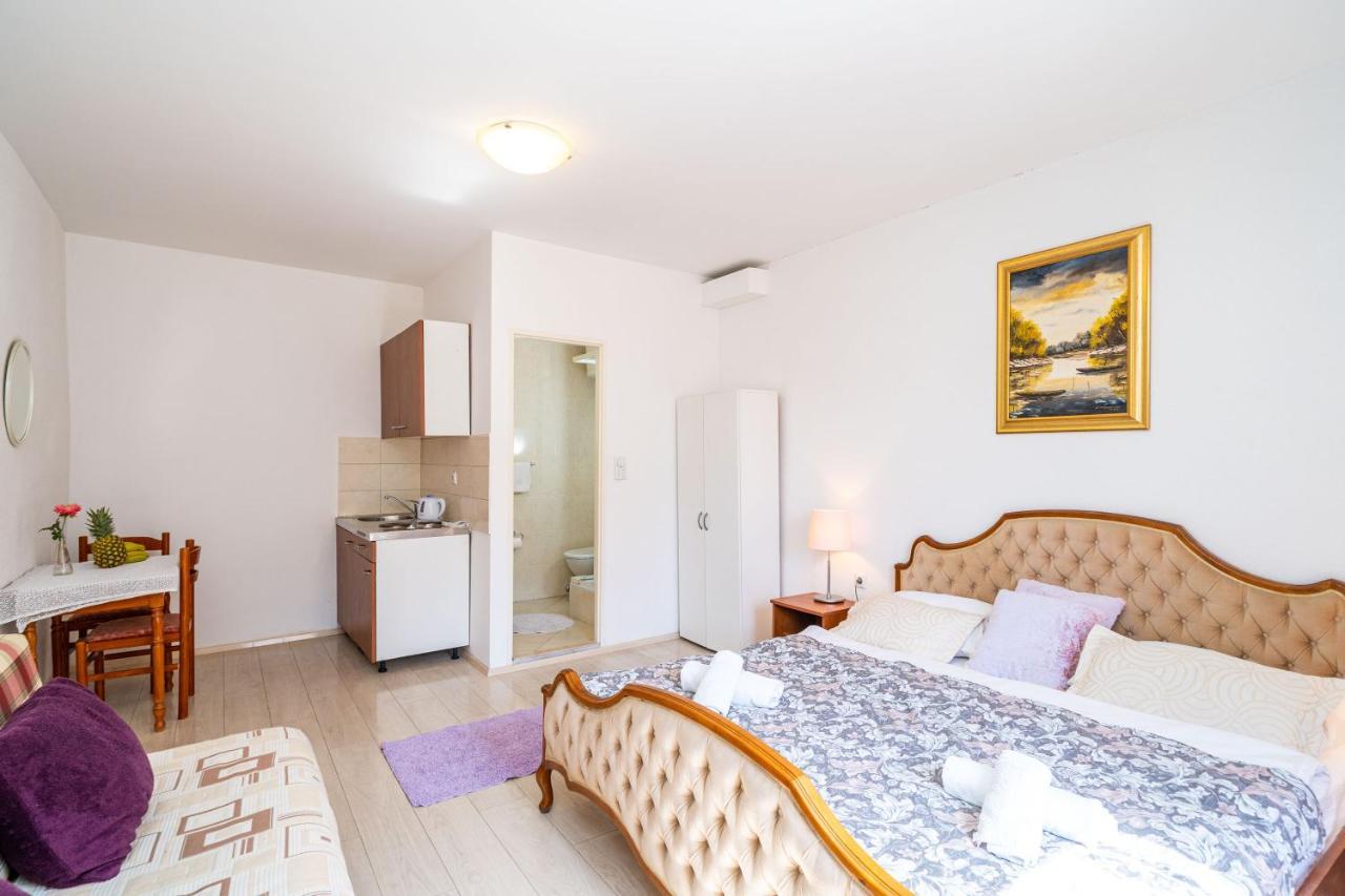 Deluxe Rooms With A Terrace View At Old City Gate Dubrovnik Exterior foto