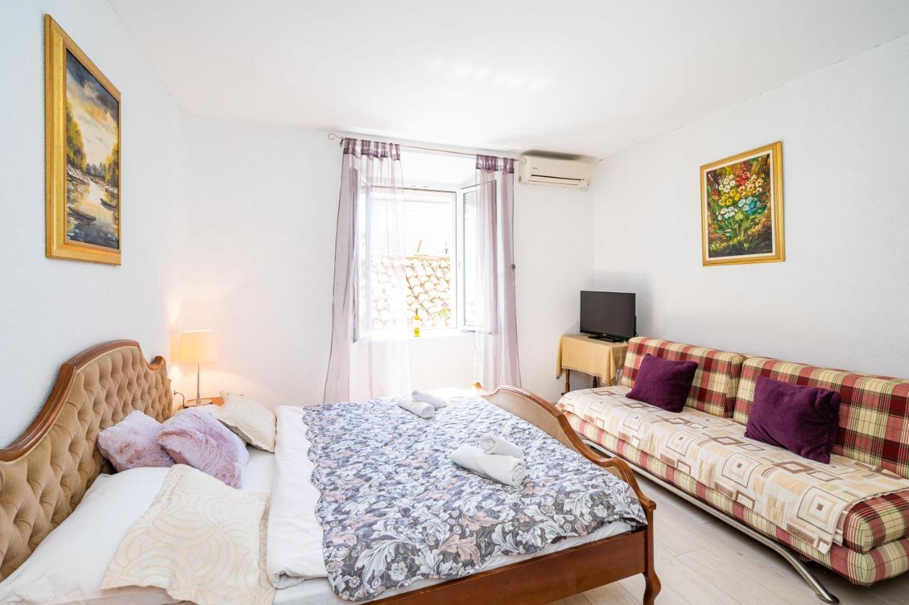 Deluxe Rooms With A Terrace View At Old City Gate Dubrovnik Exterior foto