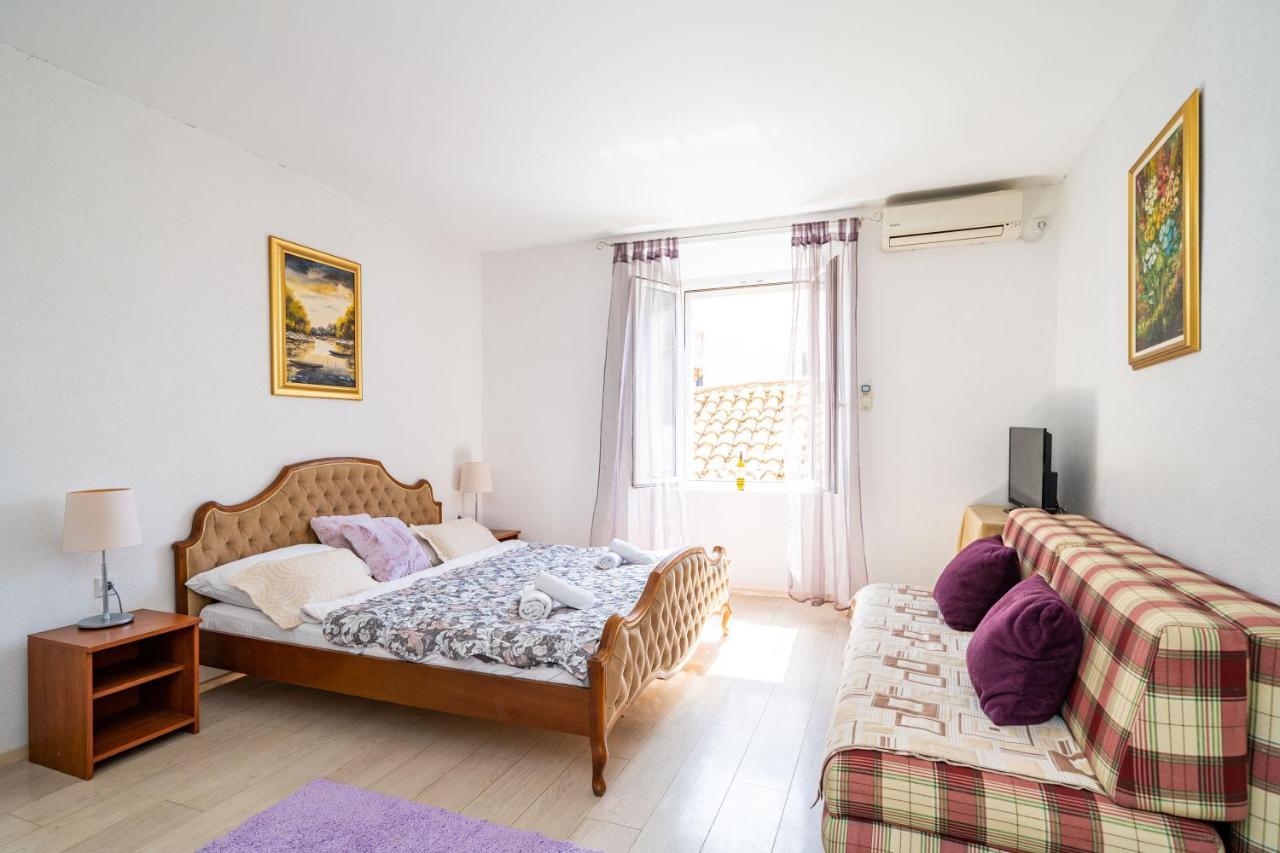 Deluxe Rooms With A Terrace View At Old City Gate Dubrovnik Exterior foto