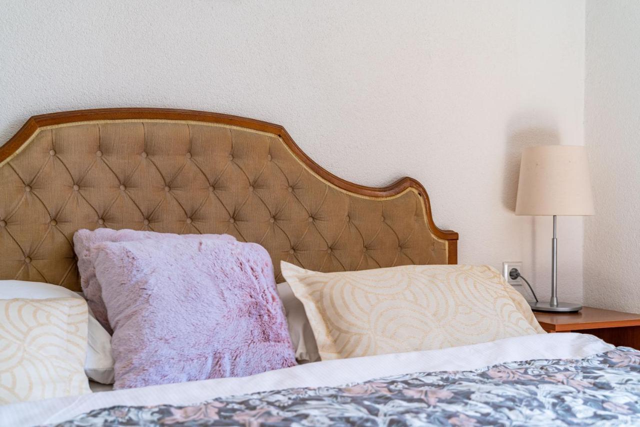Deluxe Rooms With A Terrace View At Old City Gate Dubrovnik Exterior foto