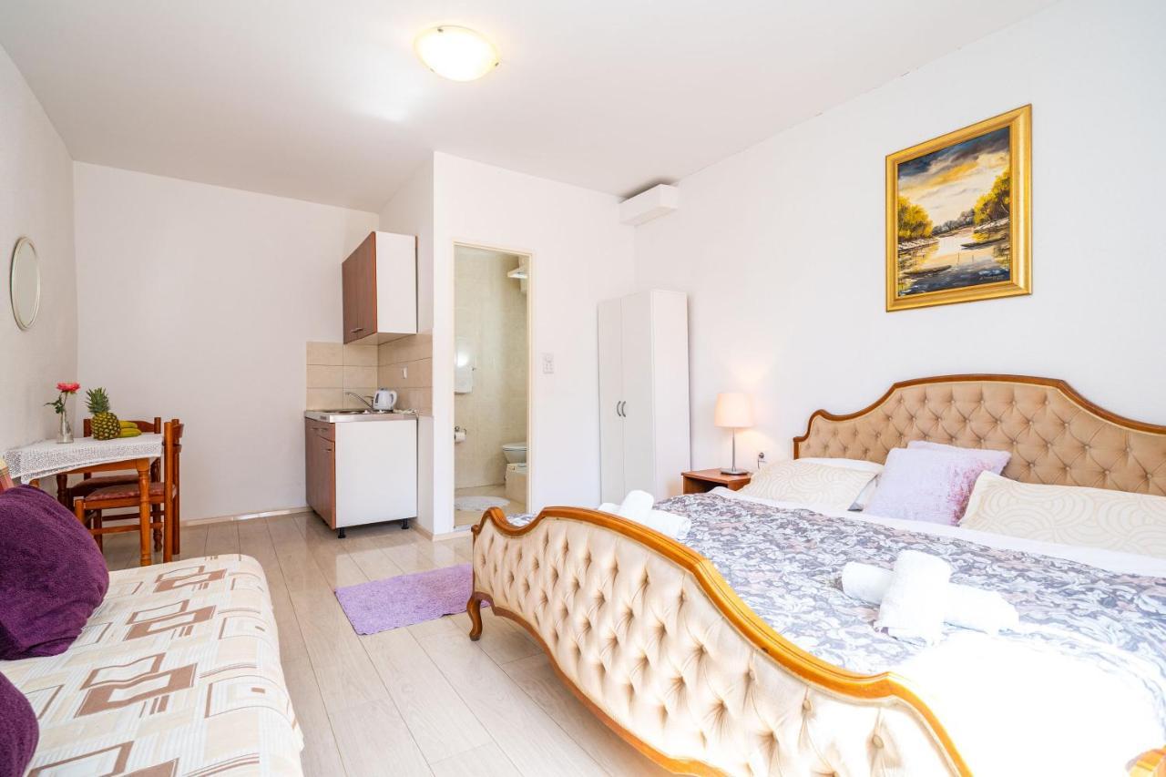 Deluxe Rooms With A Terrace View At Old City Gate Dubrovnik Exterior foto